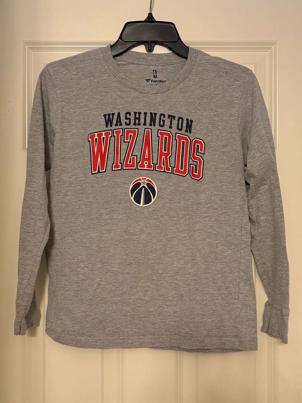 Fanatics Washington Wizards Long Sleeve Tee, size youth large